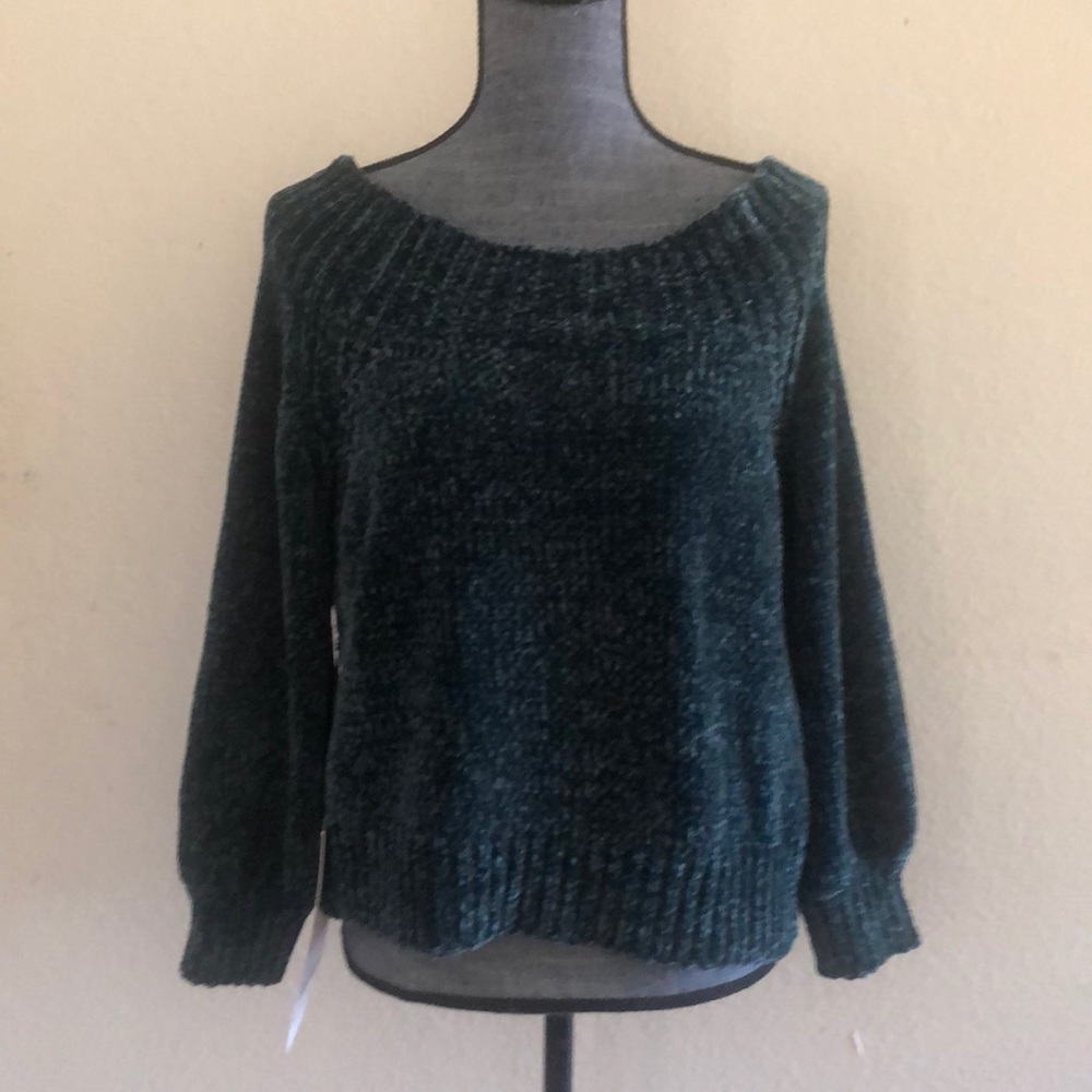 Hunter color soft sweater